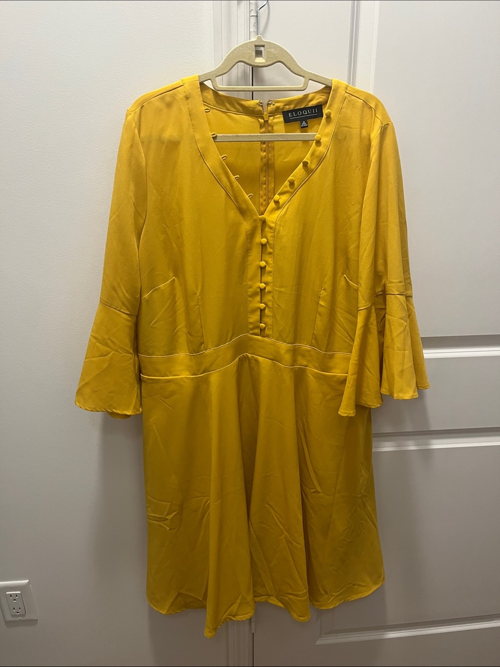 Eloquii Yellow V-Neck Button-Front Mini Dress